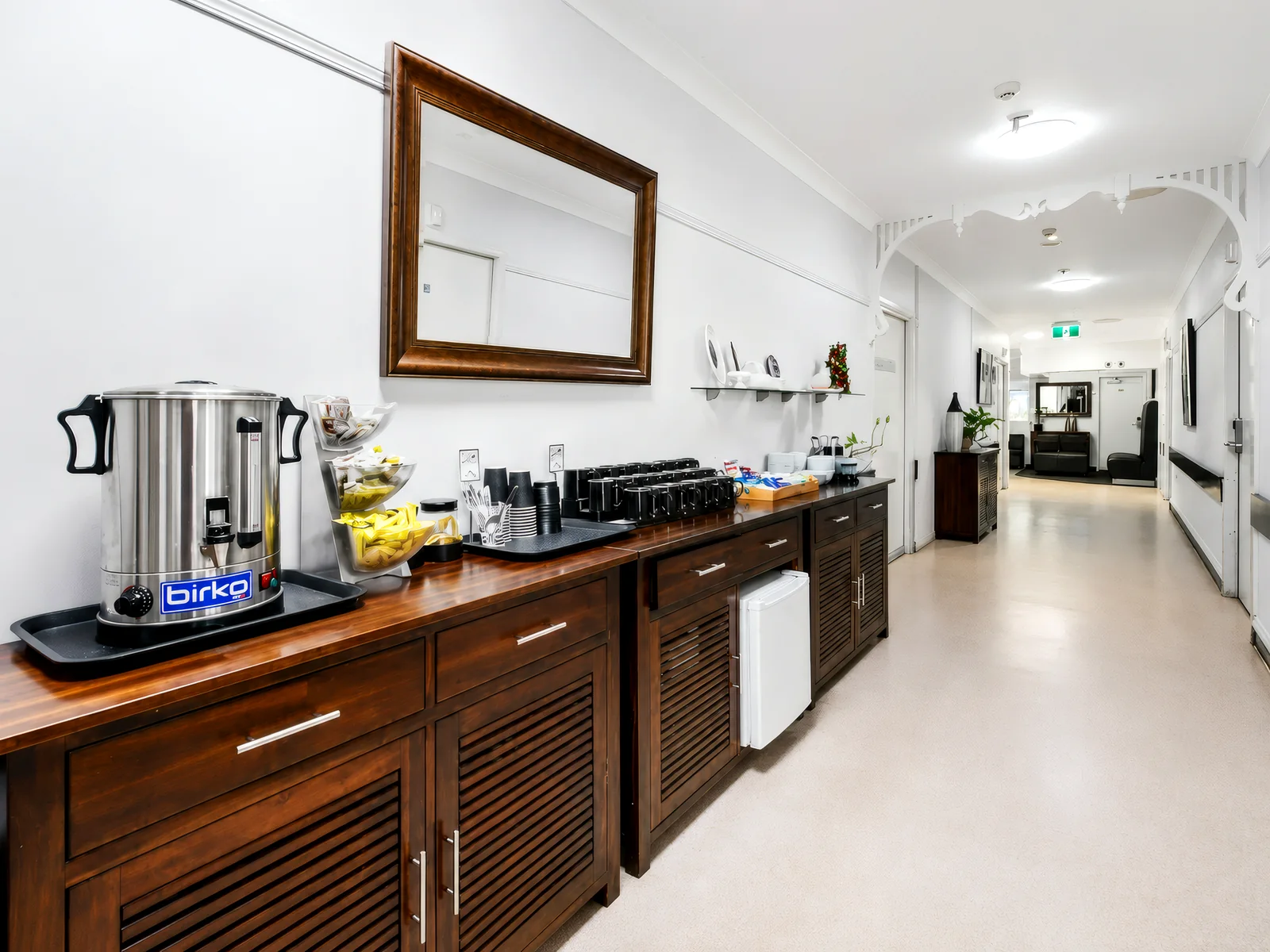 Tea & coffee station