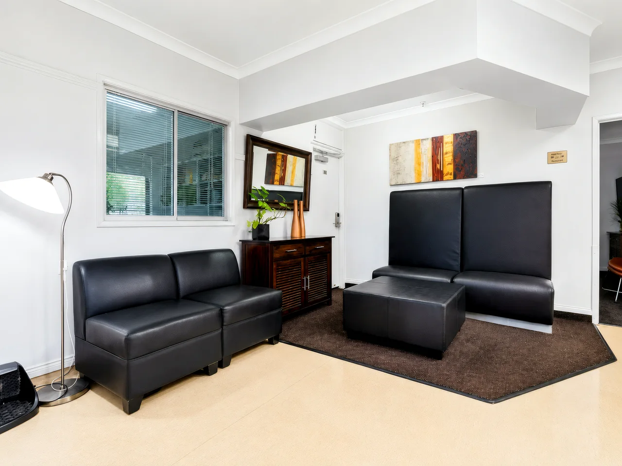 guest lounge & wi-fi